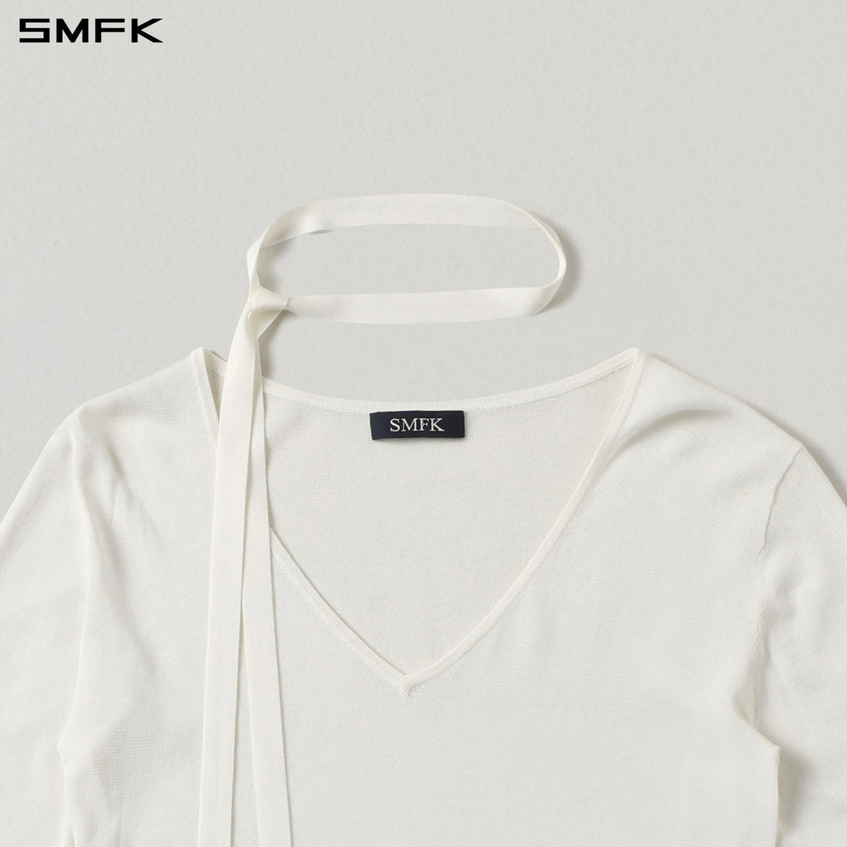 SMFK Myth Siren Rove V-Neck Slim Knit Pullover Acetate+Cotton Cloud White