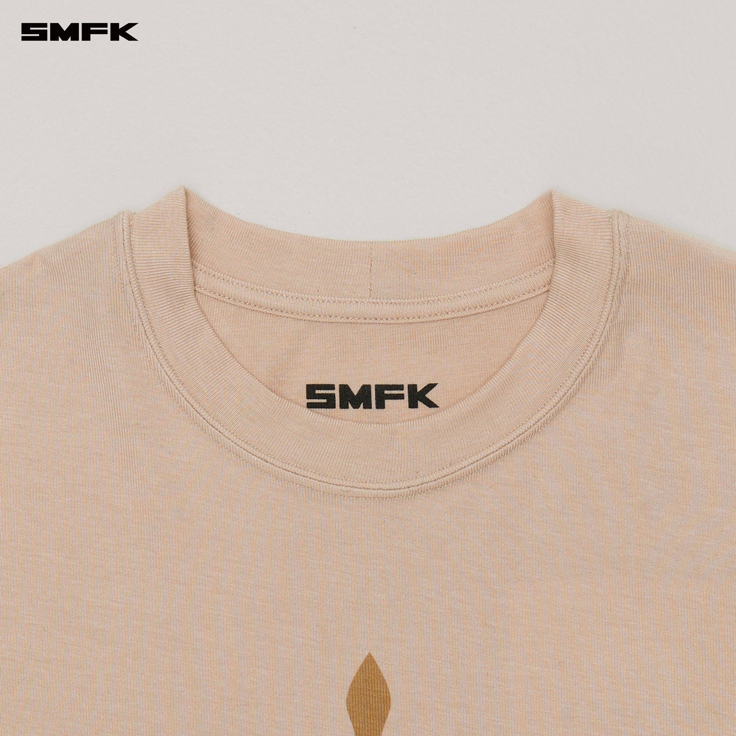 SMFK COMPASS Original Badge Tee Sand
