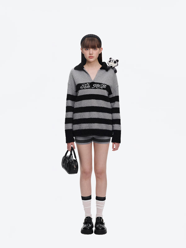13DE MARZO Raccoon Bear Striped Sweater Gray