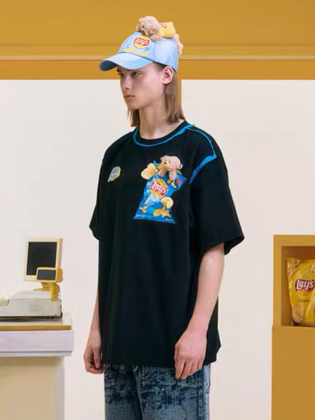 13DE MARZO X Lay's Flavor Bear T-Shirt Black