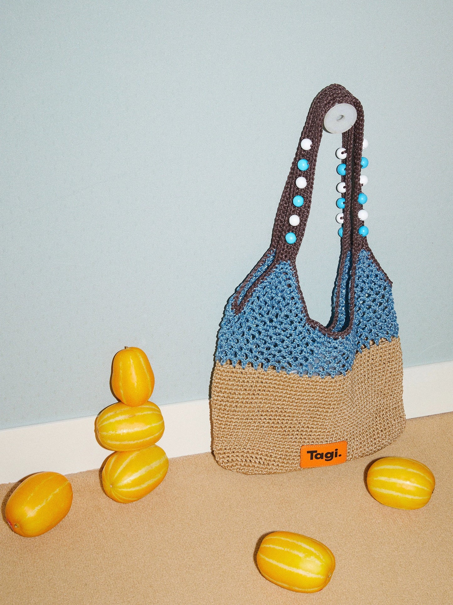 Tagi Signal Fruit Woven Bag Cherry Barley Seasalt