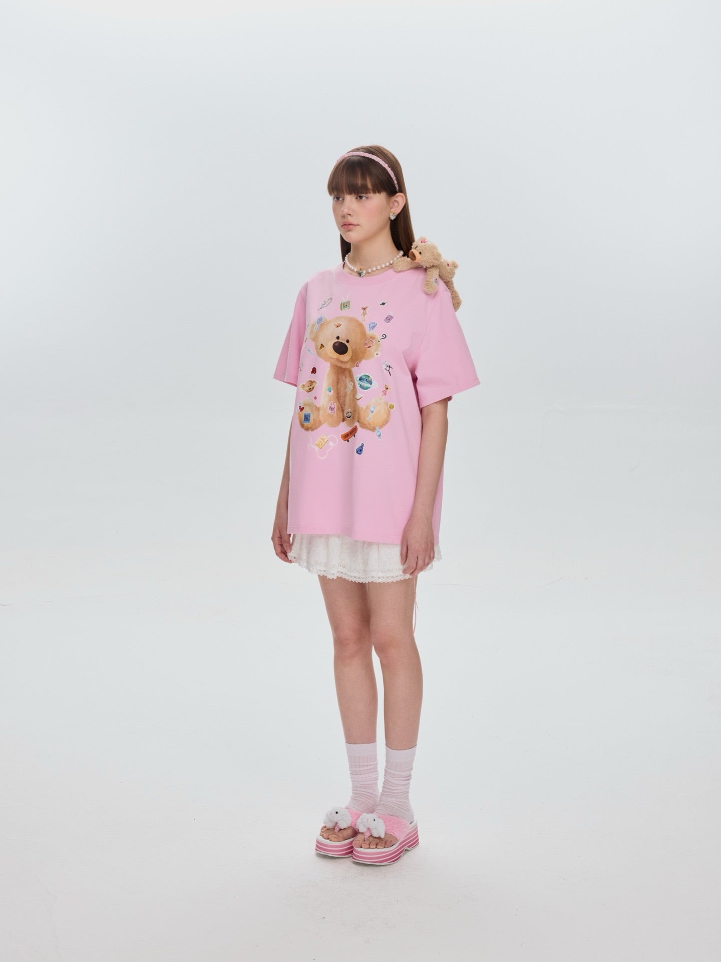 13DE MARZO Bear Stickers T-Shirt Pink