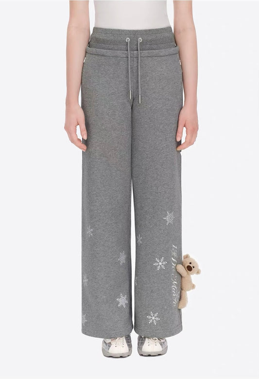 13DE MARZO Snow Bear Micro Flare Sweatpants Grey