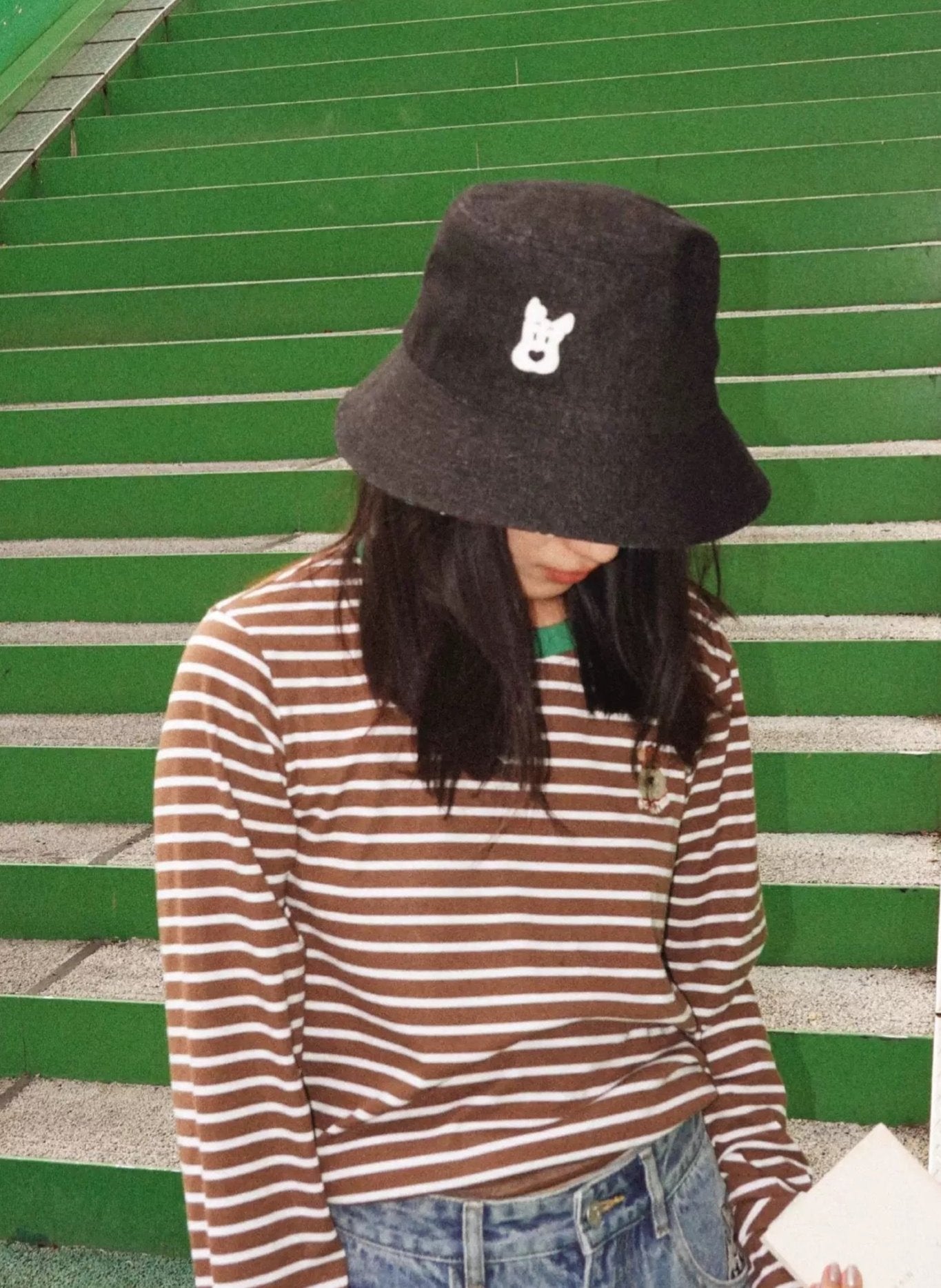 Tagi Haha Pet Bucket Hat Sesame Black