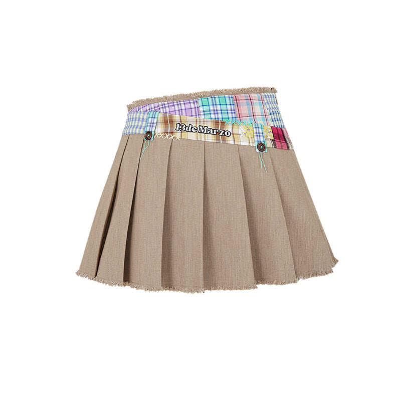 13DE MARZO Plaid Bear Patch Fit Skirt Khaki