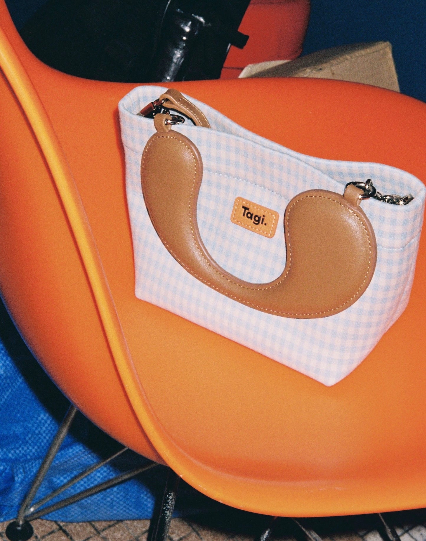 Tagi. Call Me Hand Shoulder Bag Seasalt