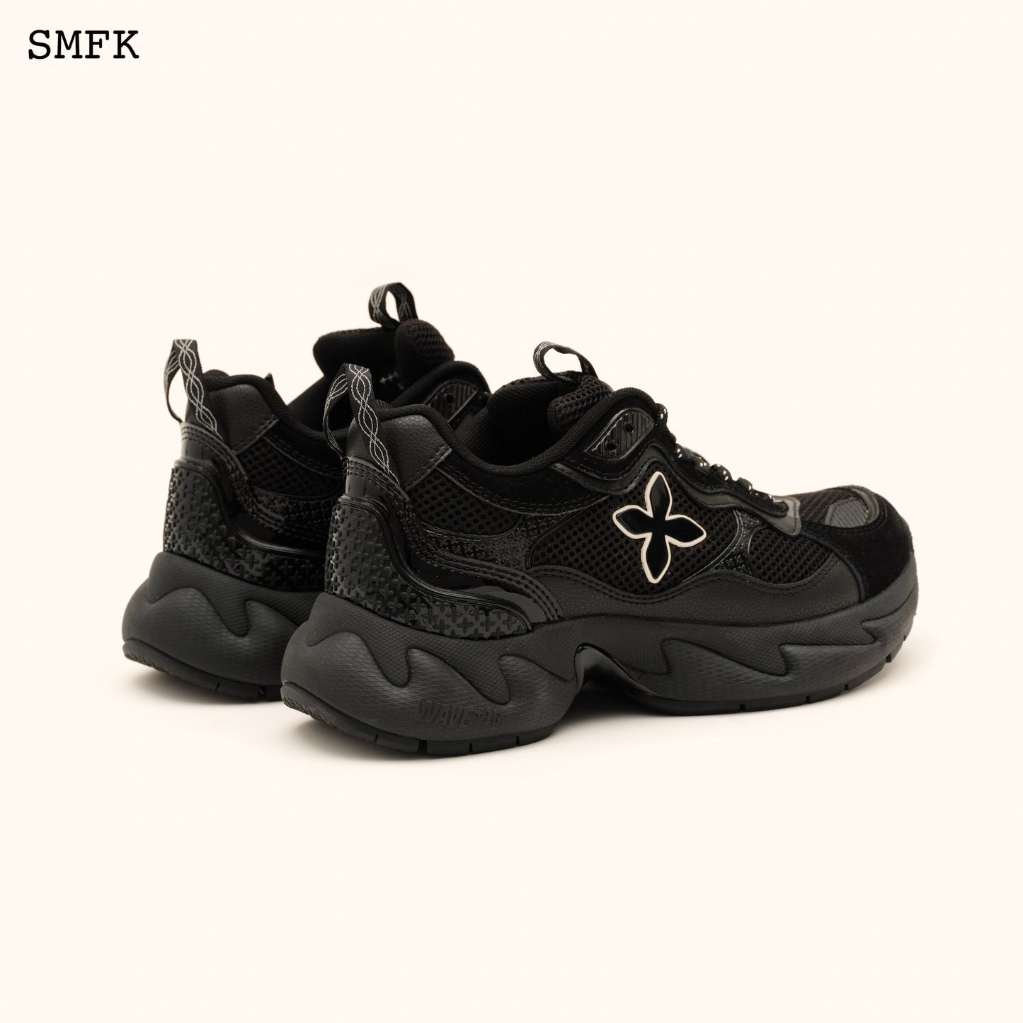 SMFK Compass Wave Retro Jogging Shoes In Black