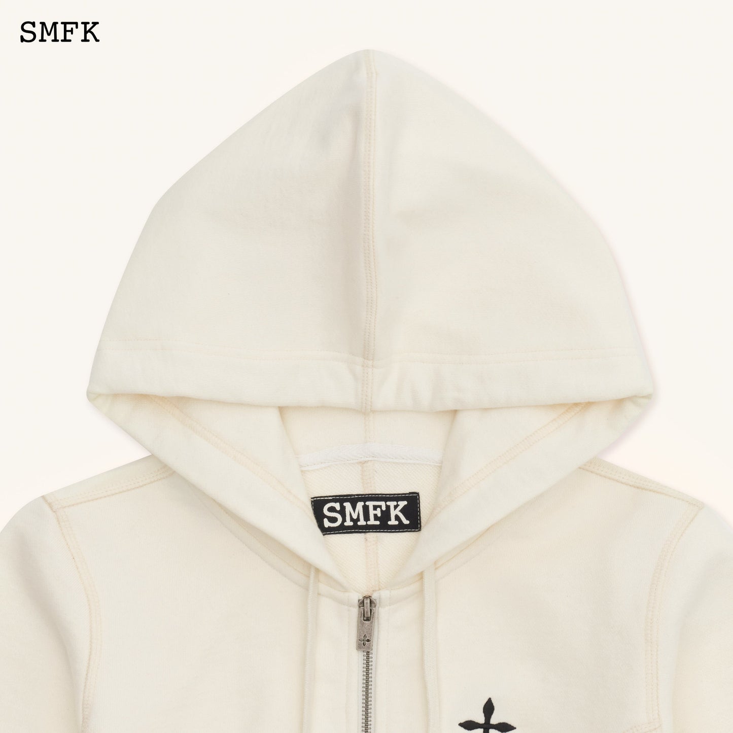 SMFK Compass Rush Short Sporty Hoodie In White