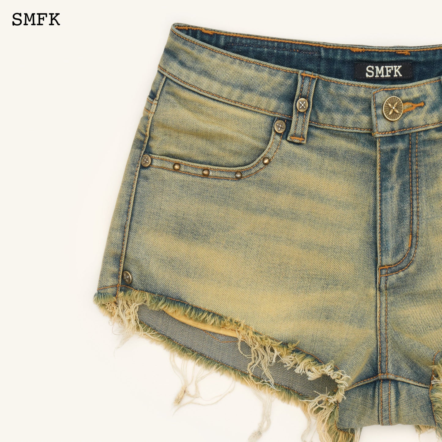 SMFK Compass Tarpan Low-rise Cheese Short Jeans