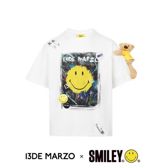 13De Marzo x Smiley Broken Pin Graffiti T-shirt White