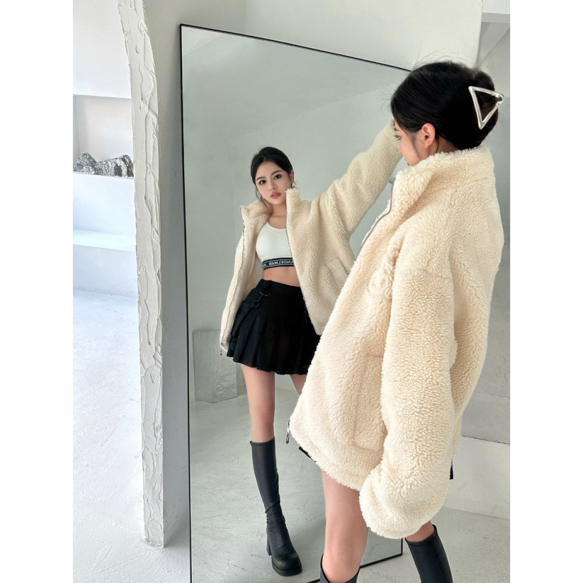 Ann Andelman Pressed Logo Teddy Fur Jacket White