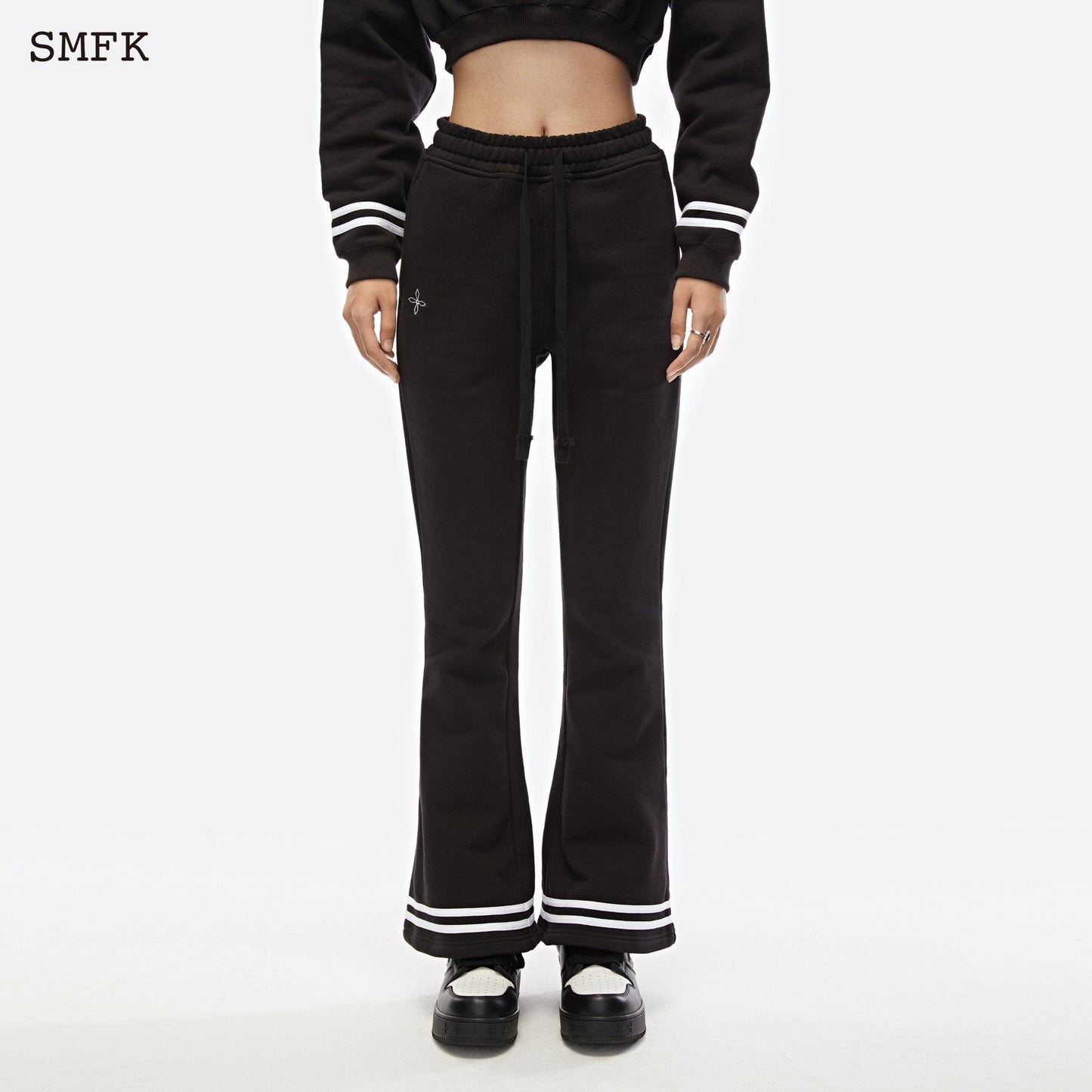 SMFK Compass Black Night Flower Retro Sports Set Midnight Black - Fixxshop