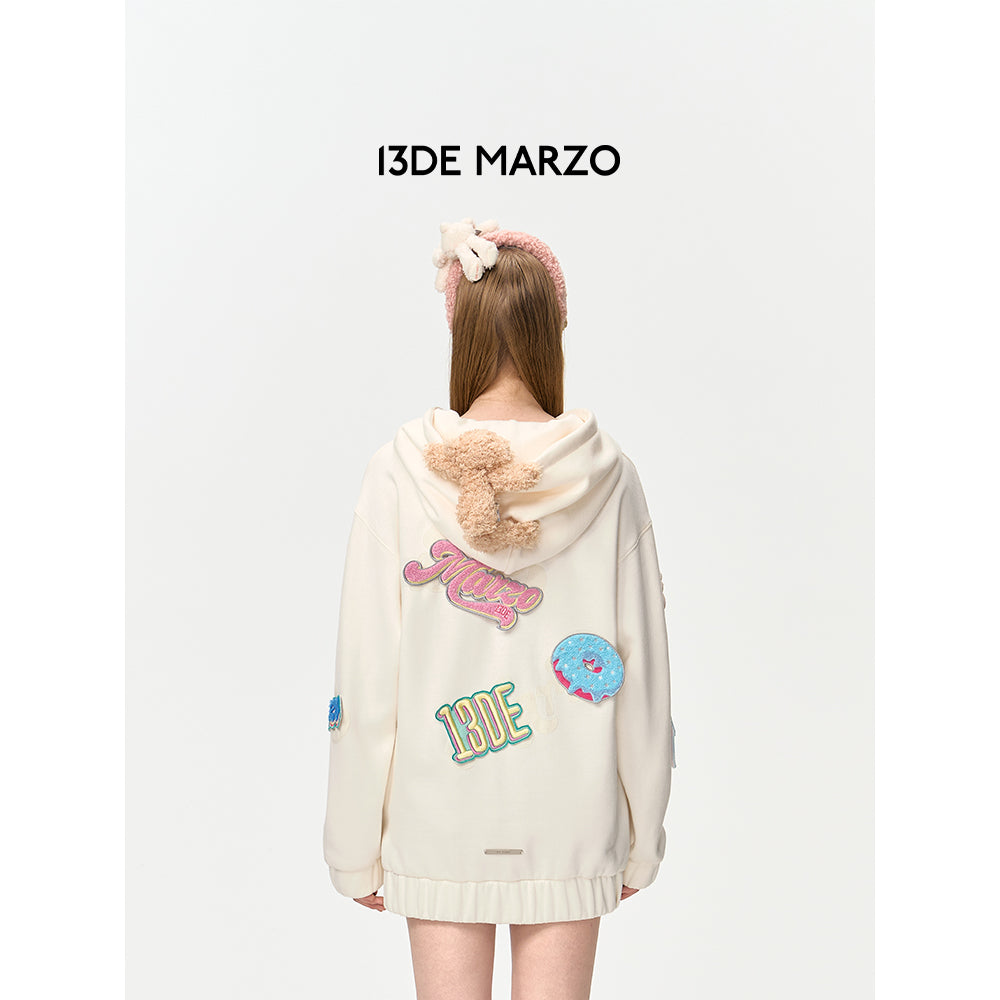 13DE MARZO Bear Velcro Badge Hoodie Beige