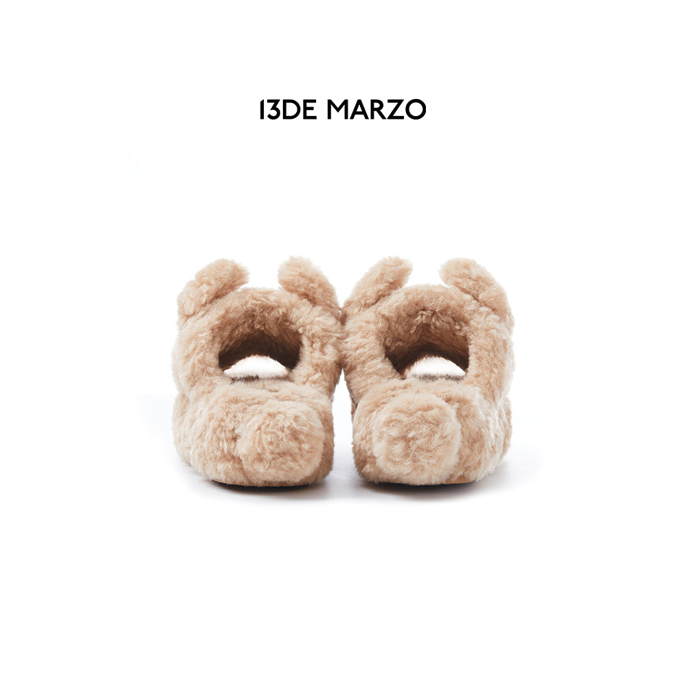 13DE MARZO Doozoo Dynamic Fuzzy Slipper Khaki