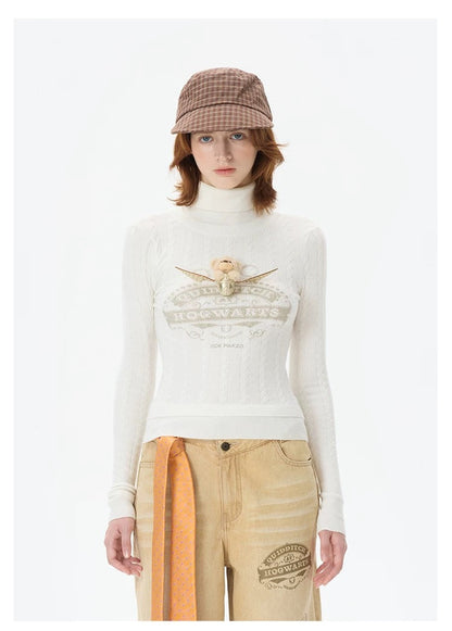 Harry Potter × 13DE MARZO Quidditch Bear High Neck Sweater White
