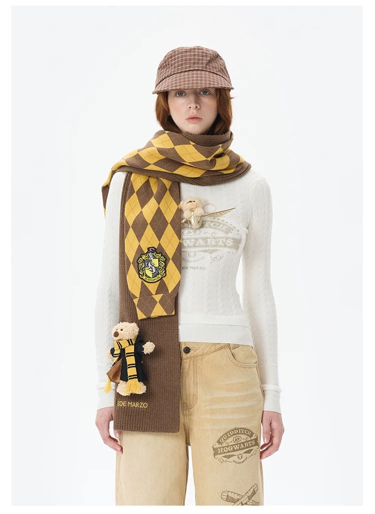 Harry Potter × 13DE MARZO Hogwarts Four Houses Bear Scarf Hufflepuff Yellow