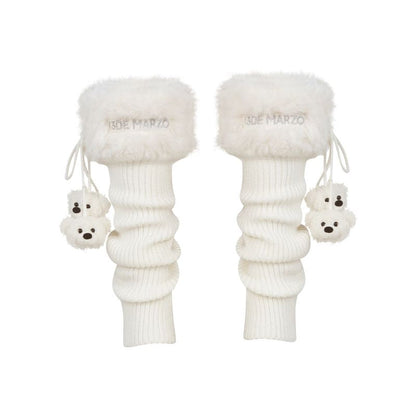 13DE MARZO Doozoo Fuzzy Socks Beige