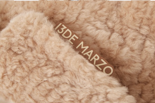 13DE MARZO Bear Fuzzy Long Coat Khaki