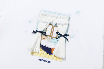 13DE MARZO Patchwork Bear Bath Scene T-shirt White
