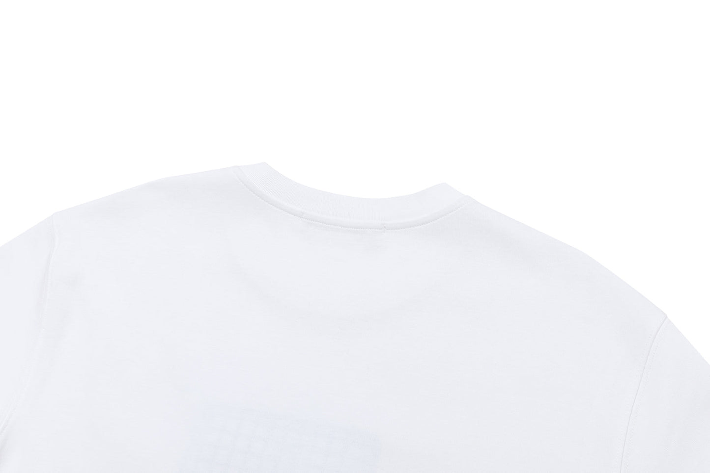 13DE MARZO Patchwork Bear Bath Scene T-shirt White