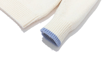 13DE MARZO Marzo Valley Cape Sweater White