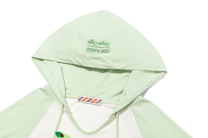 13DE MARZO Raglan Sleeve Hooded Long Sleeve Green