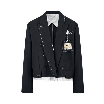 13DE MARZO Jump Wire & Badge Crop Blazer