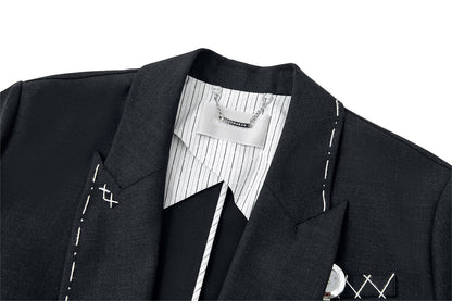 13DE MARZO Jump Wire & Badge Crop Blazer