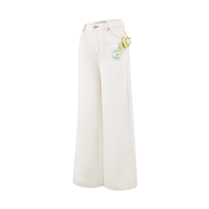 13DE MARZO Floral Bear Pocket Print Jeans White