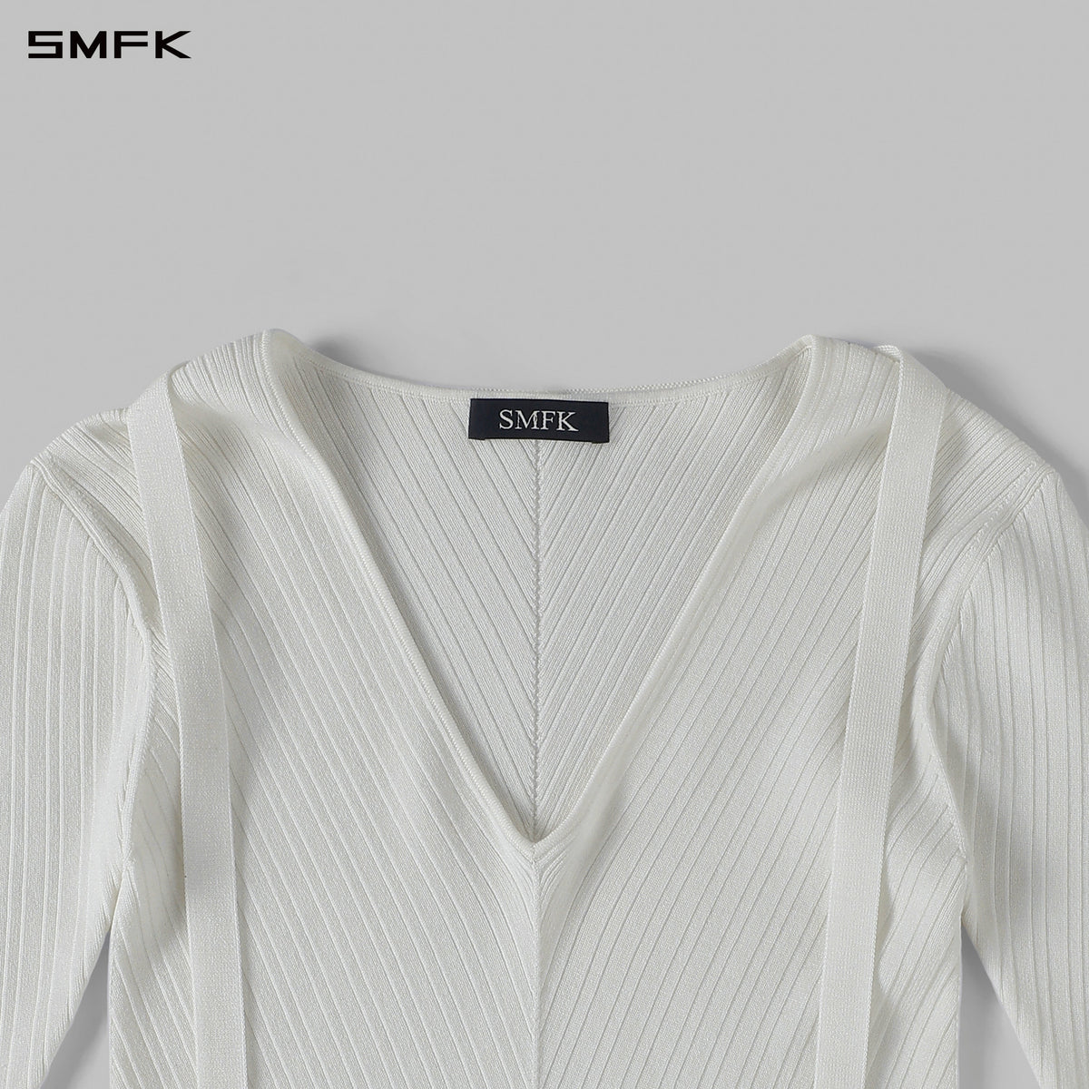 SMFK Myth Aeolus Symmetry Evening Knit Pullover Lenzing Tencel+Silk Cloud White