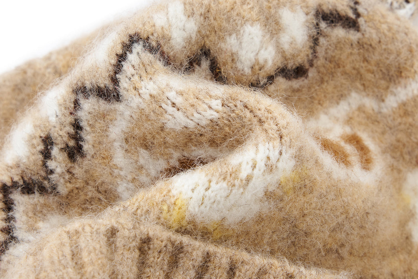 13DE MARZO Marzo Valley Horn Knit Beanie