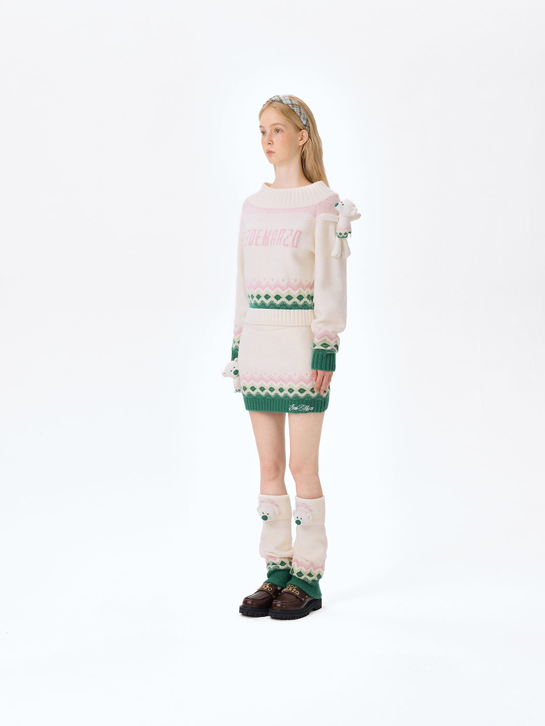 13DE MARZO Fair Isle Bear Off Shoulder Sweater Beige