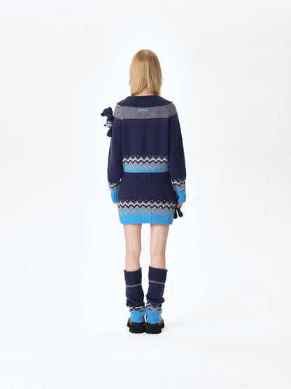 13DE MARZO Fair Isle Bear Off Shoulder Sweater Navy Blue