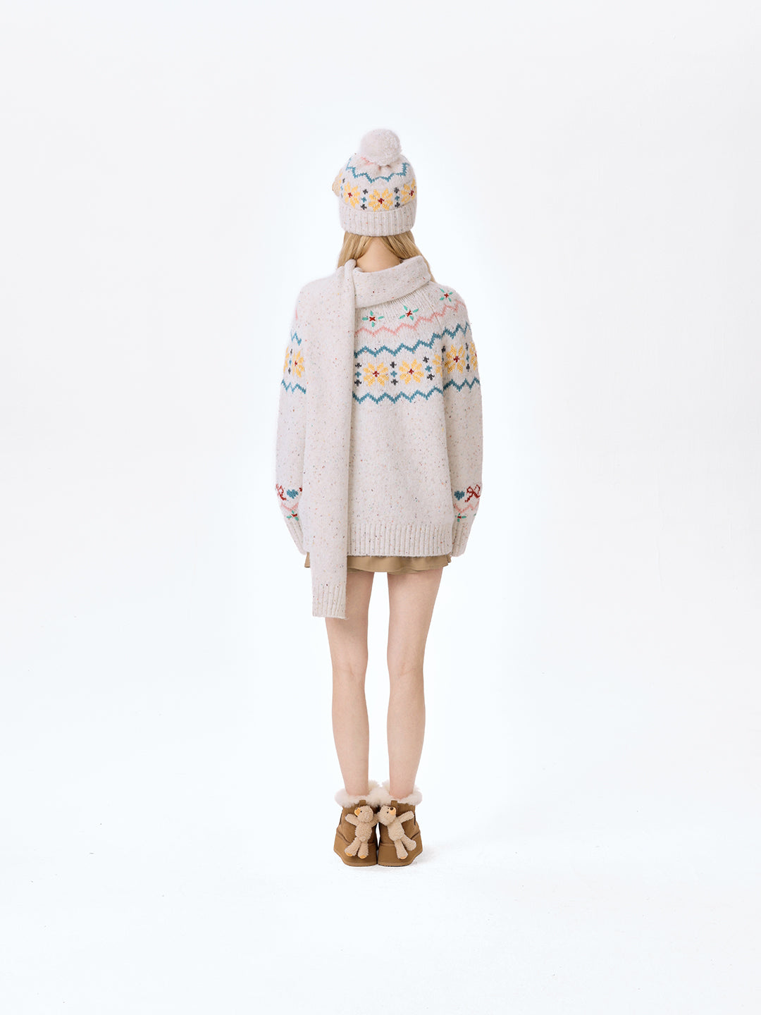13DE MARZO Fair Isle Bear Knit Sweater White
