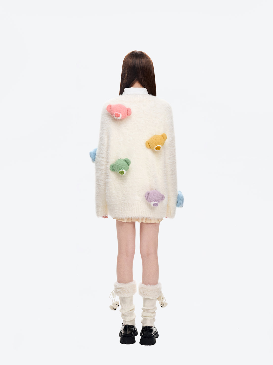 13DE MARZO Doozoo Fuzzy Socks Beige