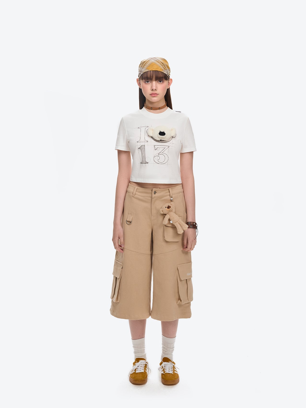 13DE MARZO Doozoo 3-D Bear Cropped Top White