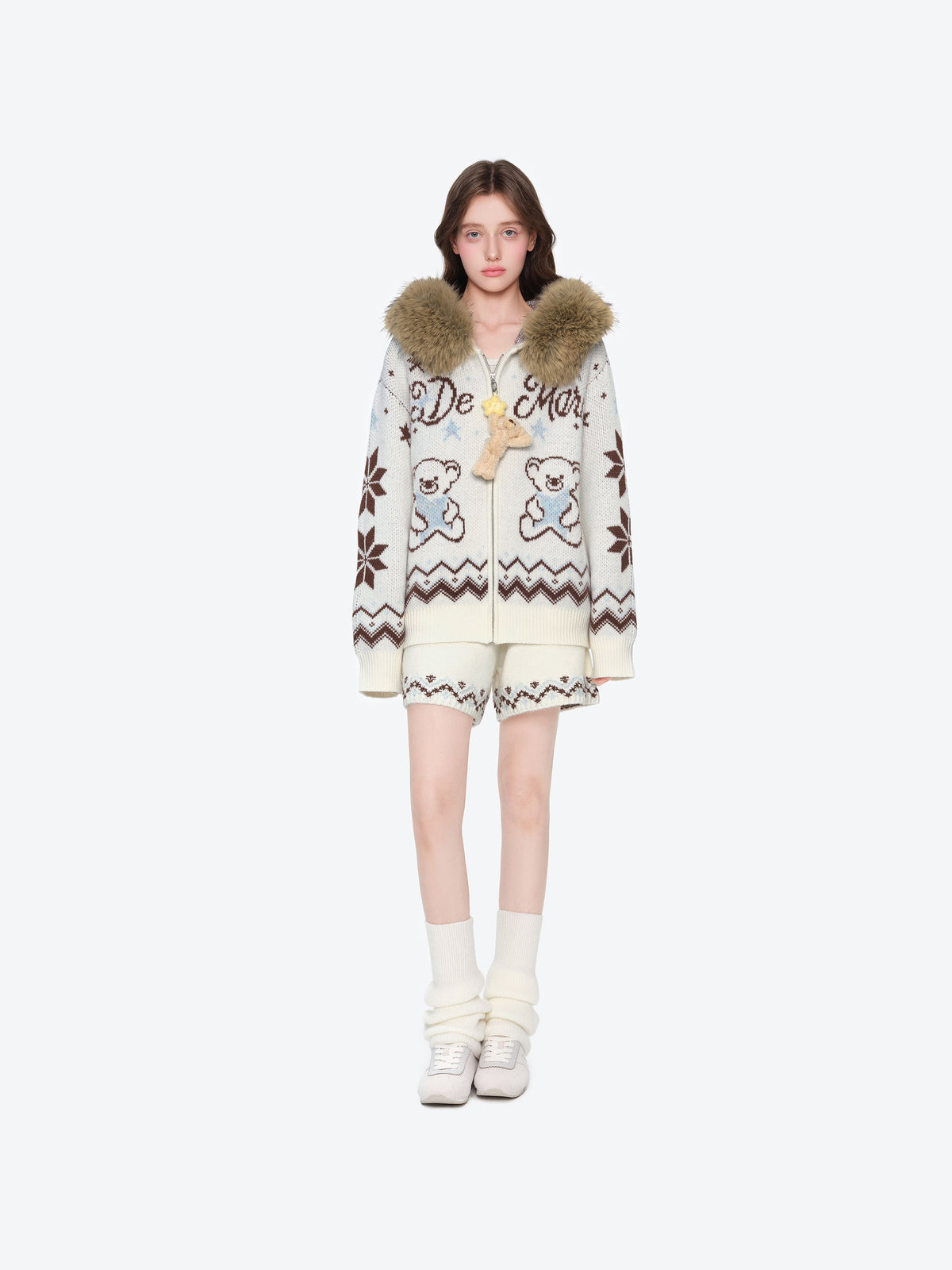 13DE MARZO Fair Isle Collar Zip Hoodie Beige