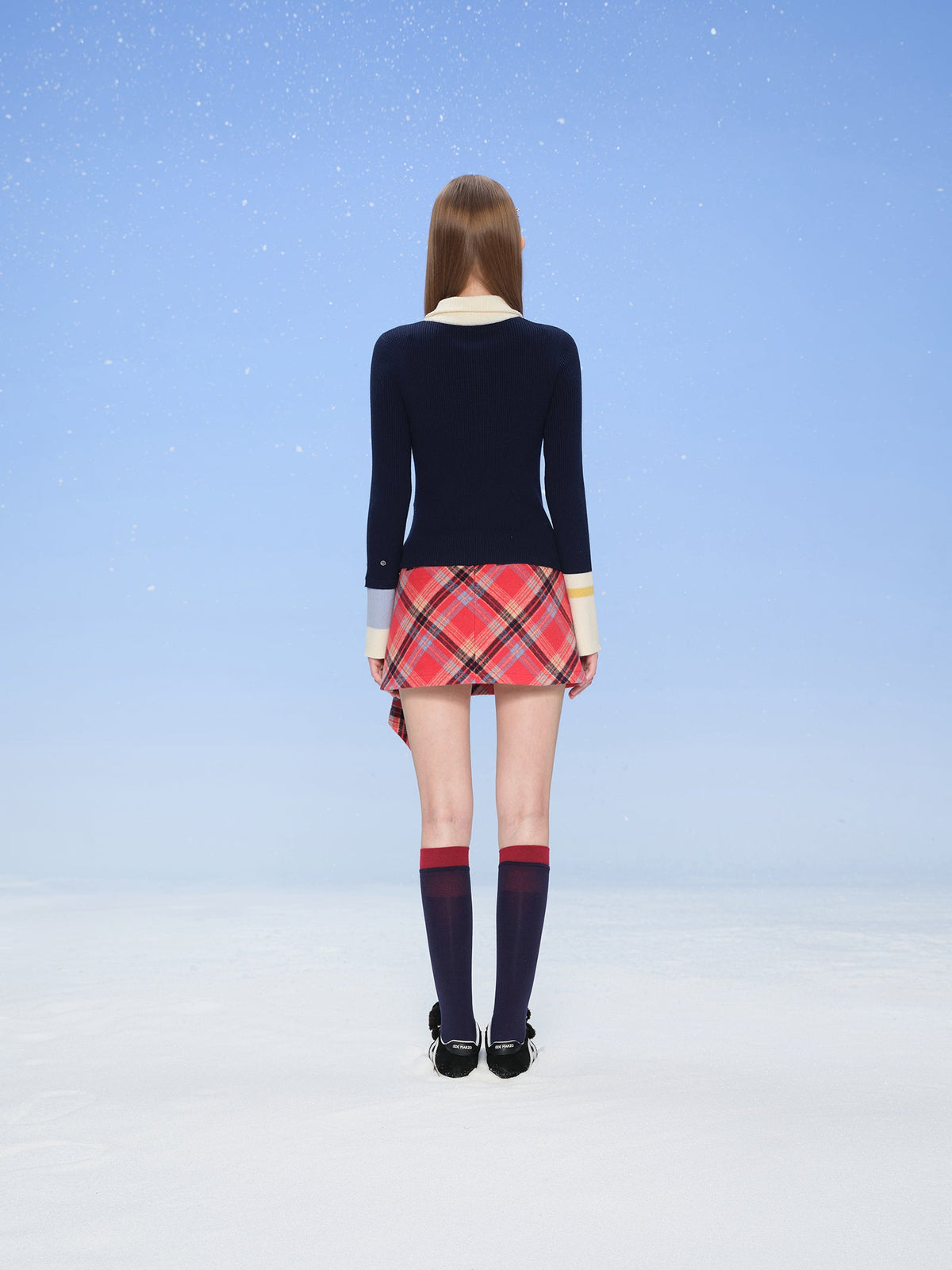 13DE MARZO Snow Bear Asymmetric Cuff Top Navy Blue