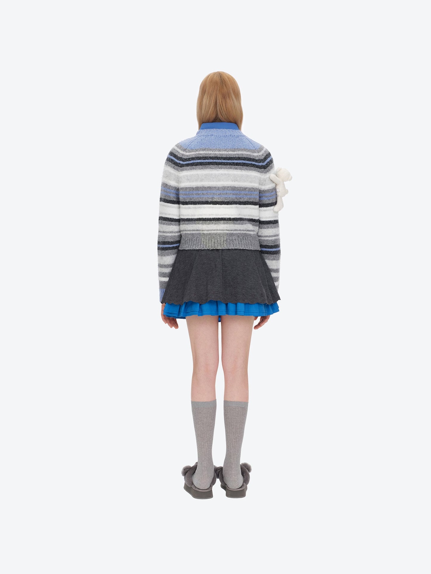 13DE MARZO Marzo Valley Colored Lines Sweater Blue