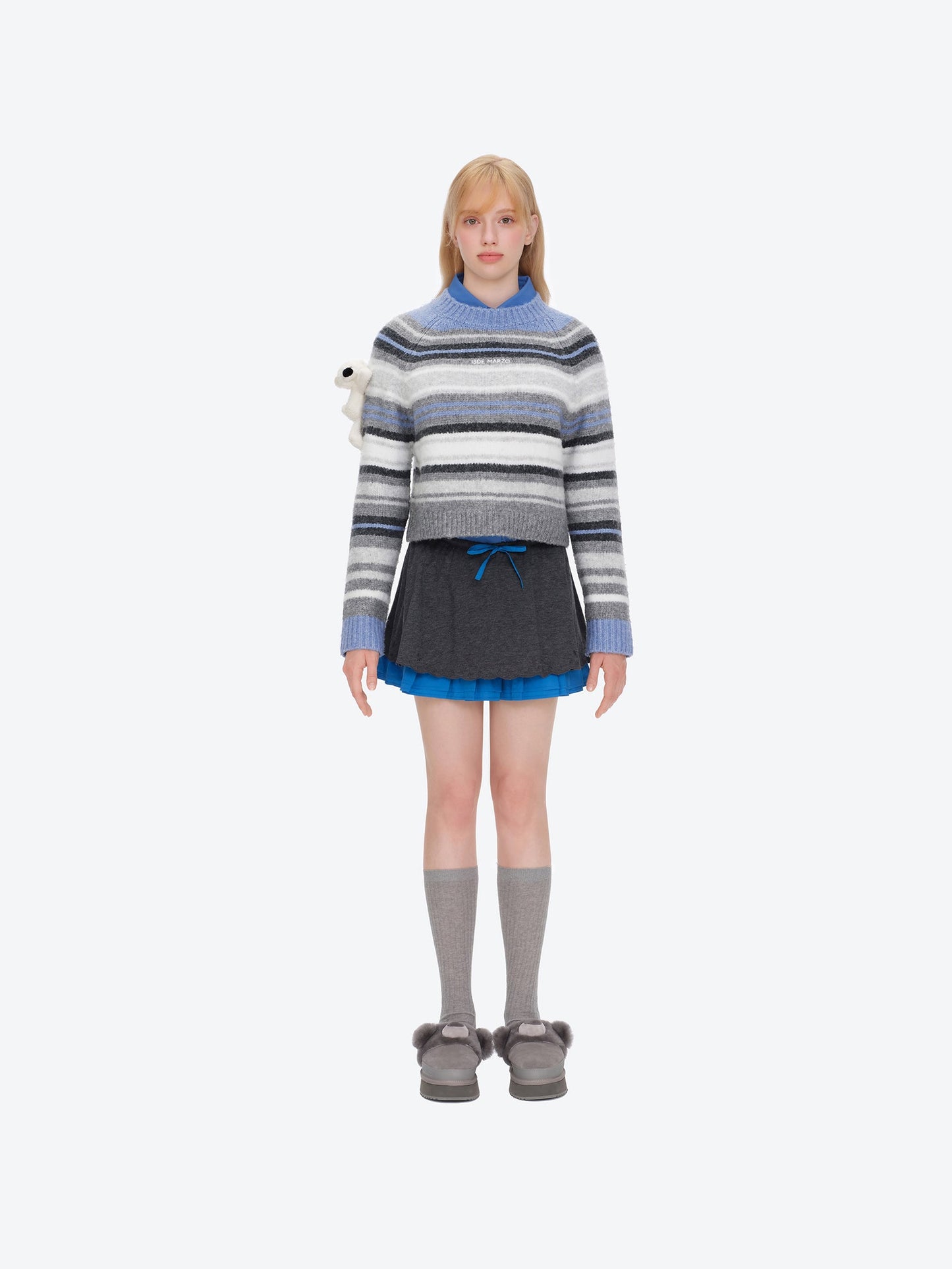 13DE MARZO Marzo Valley Colored Lines Sweater Blue