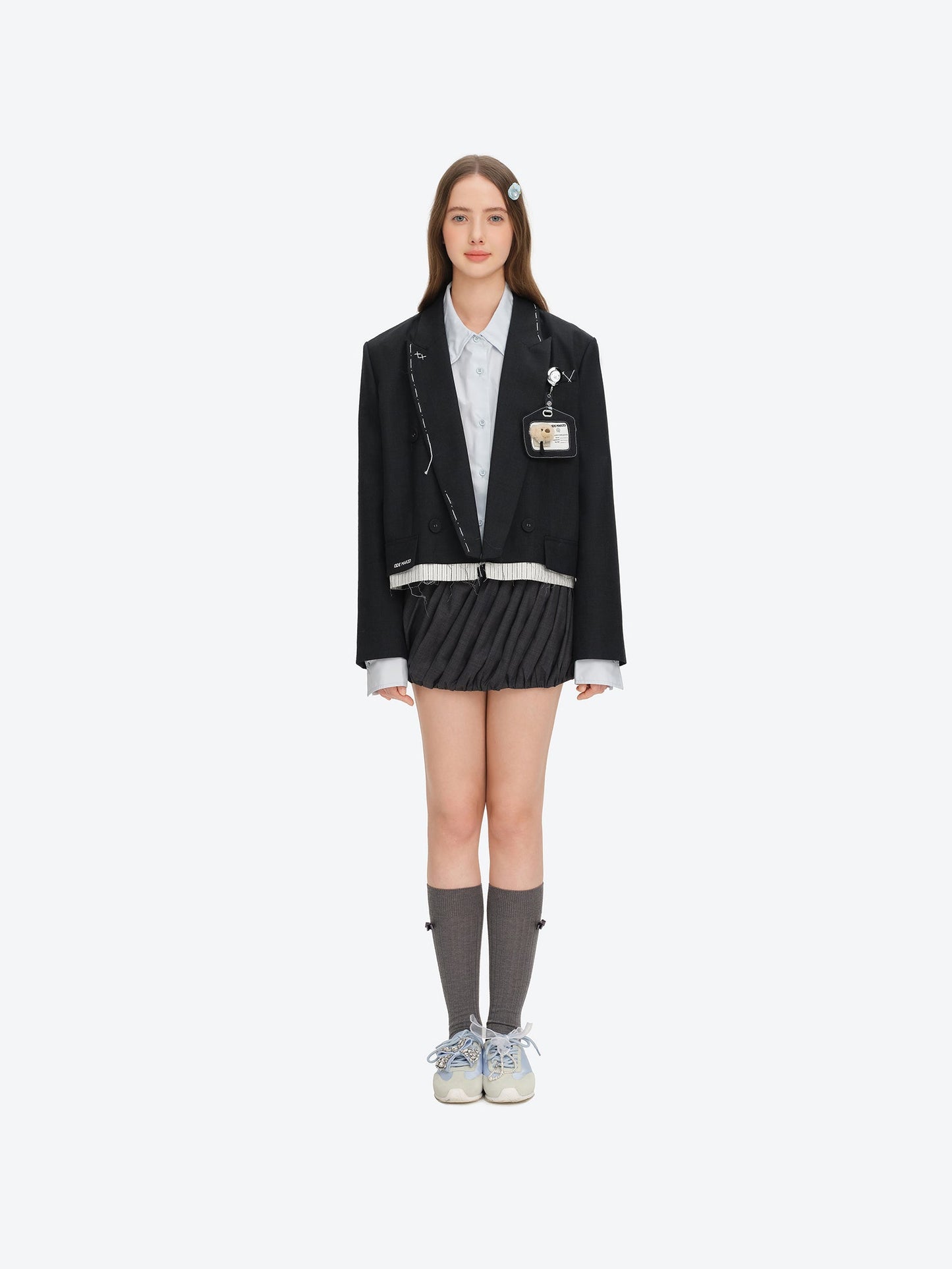 13DE MARZO Jump Wire & Badge Crop Blazer