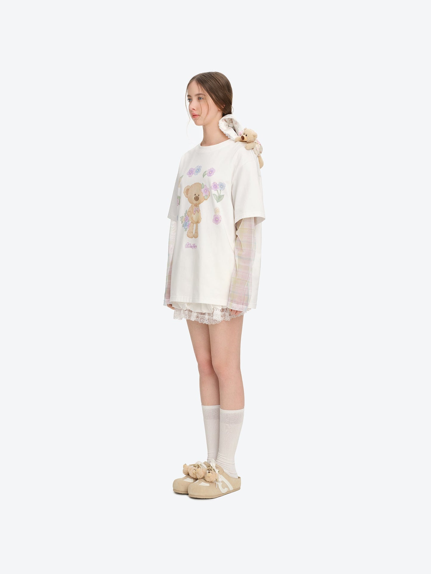 13DE MARZO Floral Appliqué Style Long Sleeve T-shirt White