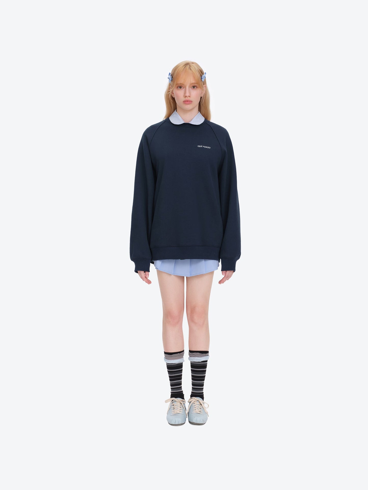 13DE MARZO Big Bear Crewneck Raglan Sweatshirt Navy Blue