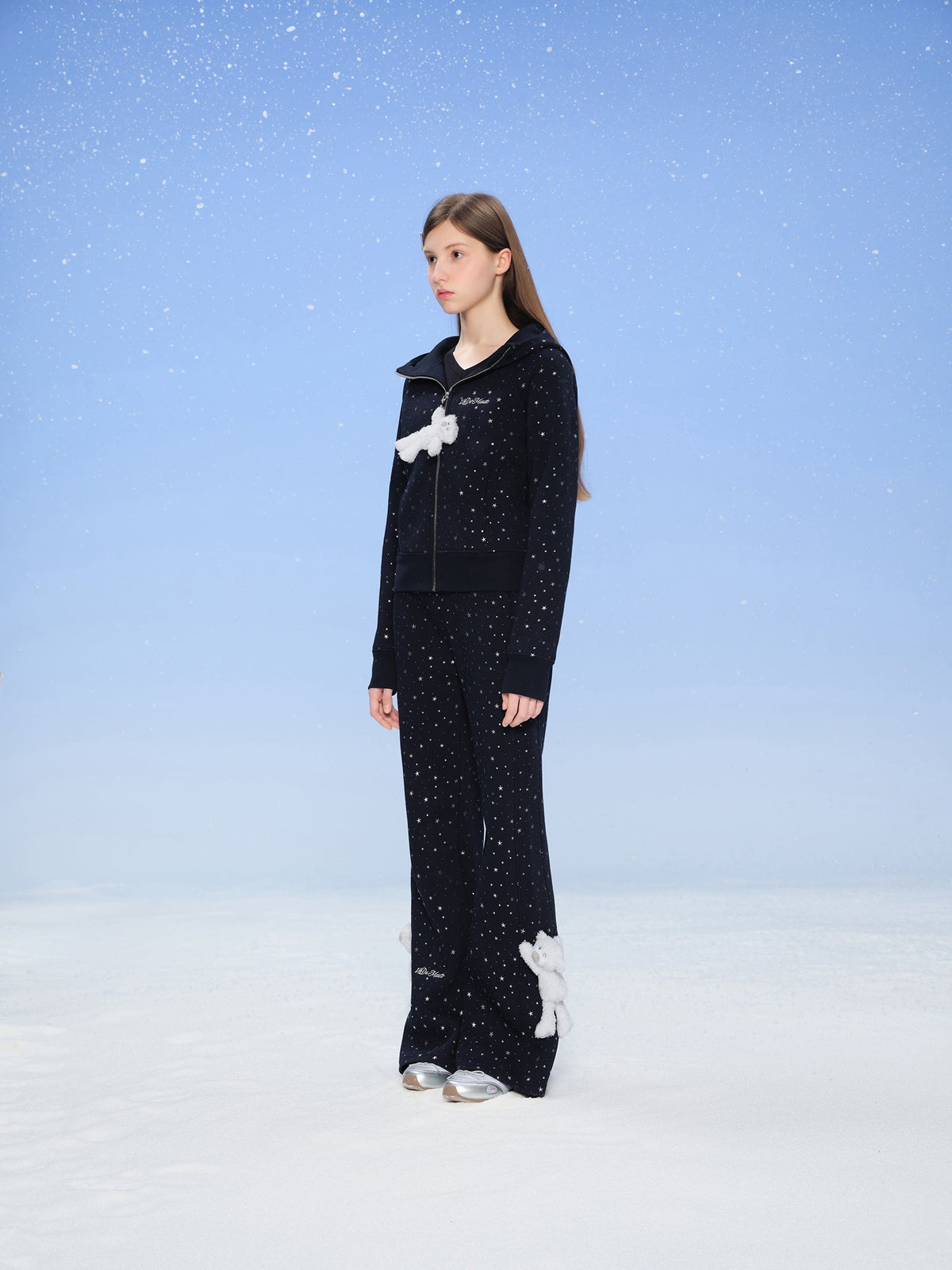 13DE MARZO Galaxy Spark Micro Flare Sweatpants Navy Blue