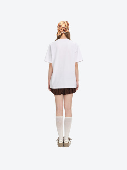 13DE MARZO Patchwork Bear Bath Scene T-shirt White