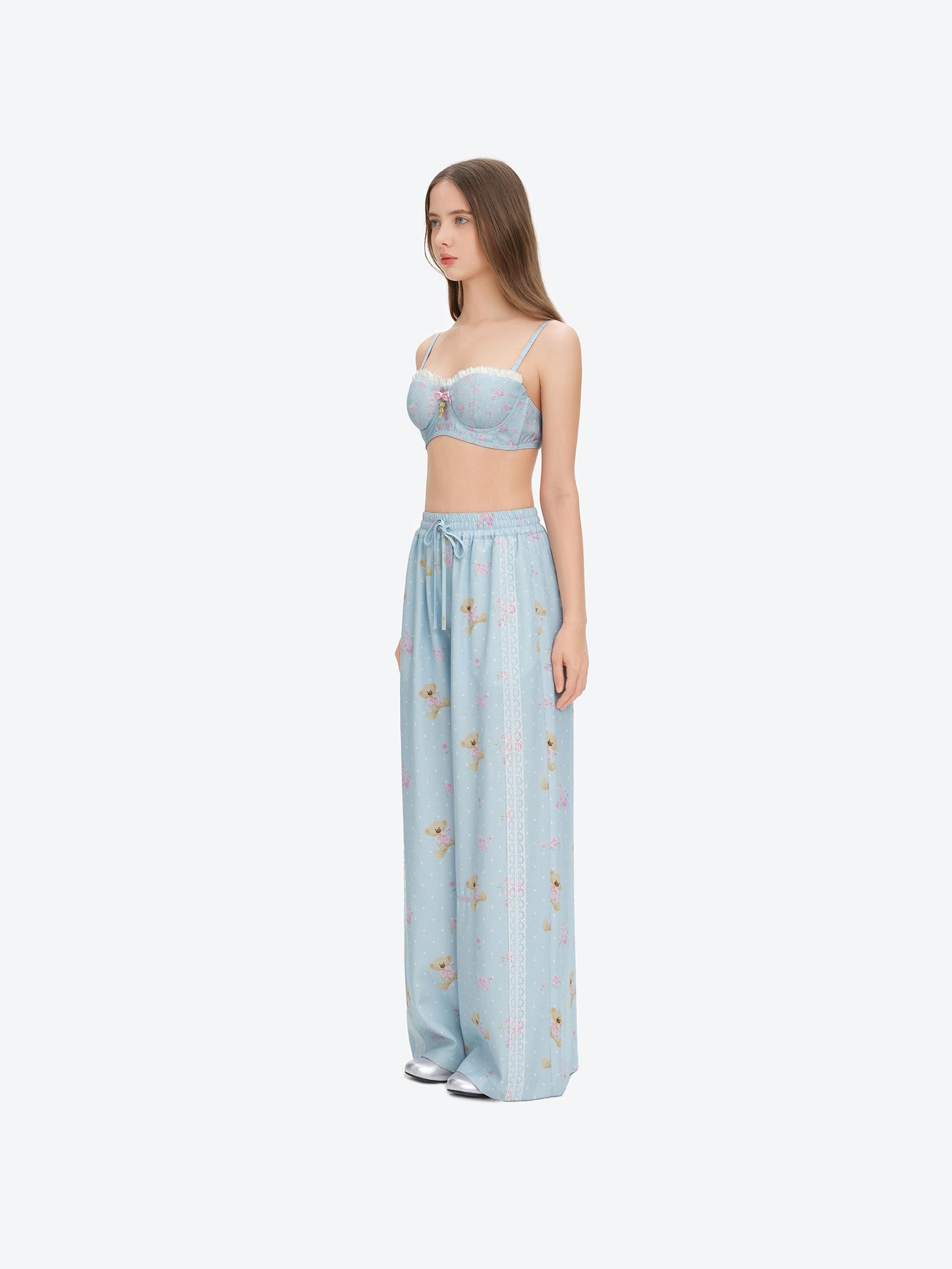 13DE MARZO All-Over Floral Print Loose Pants Blue