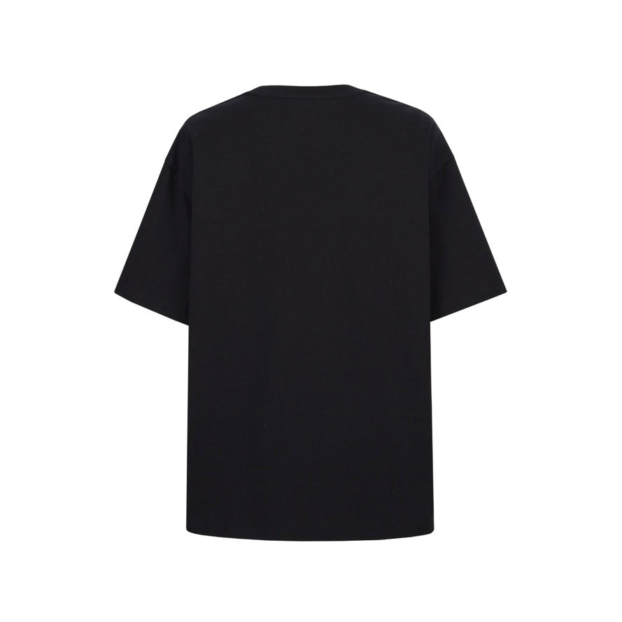 13DE MARZO Bear Newspaper T-Shirt Black