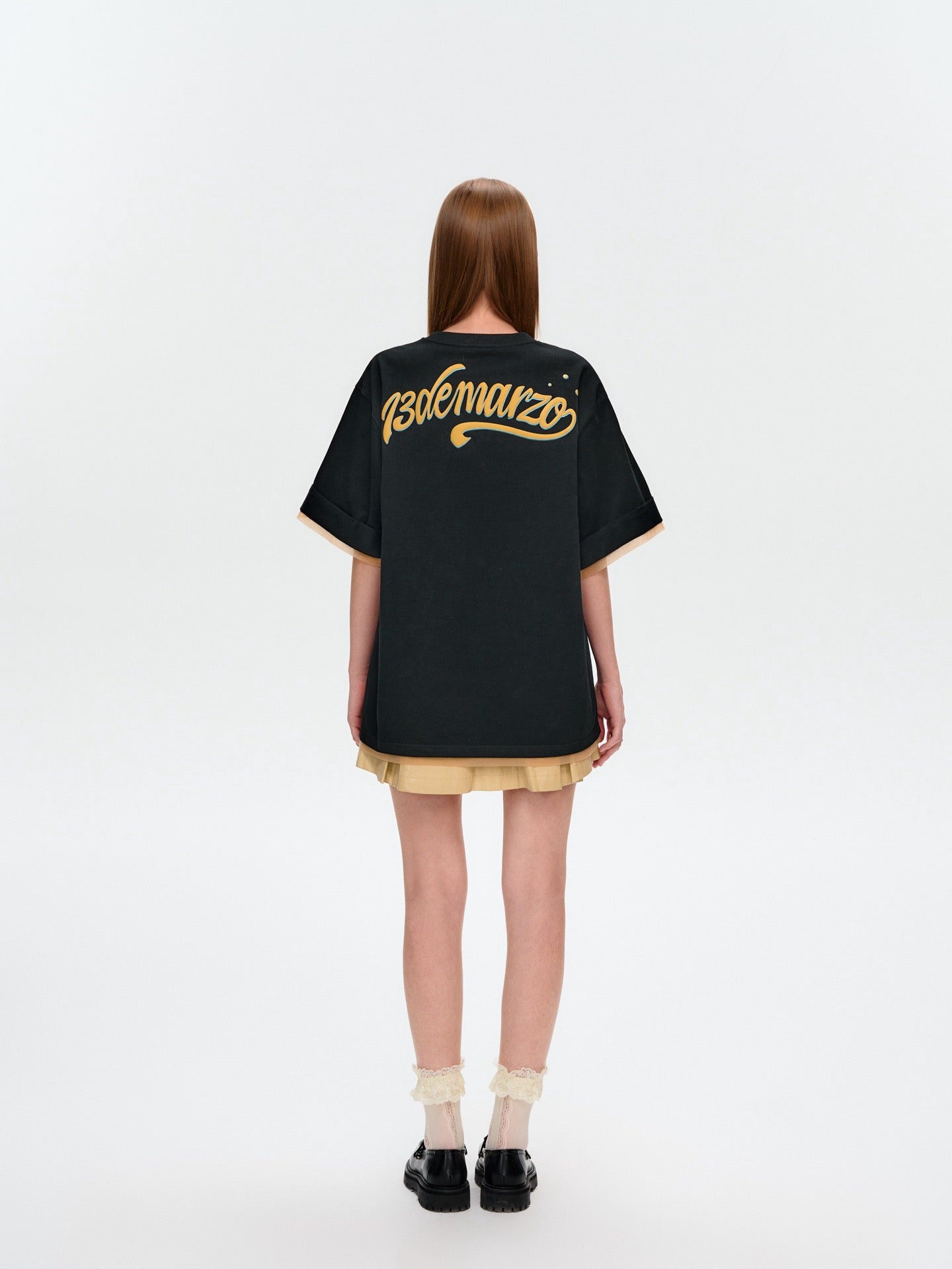 13DE MARZO Surfing Bear T-Shirt Black