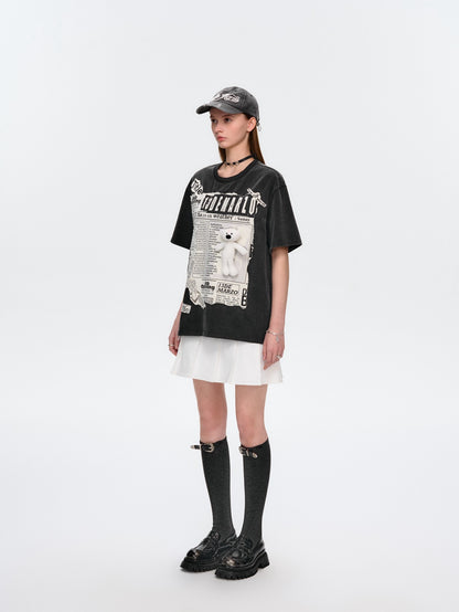 13DE MARZO Bear Newspaper T-Shirt Black