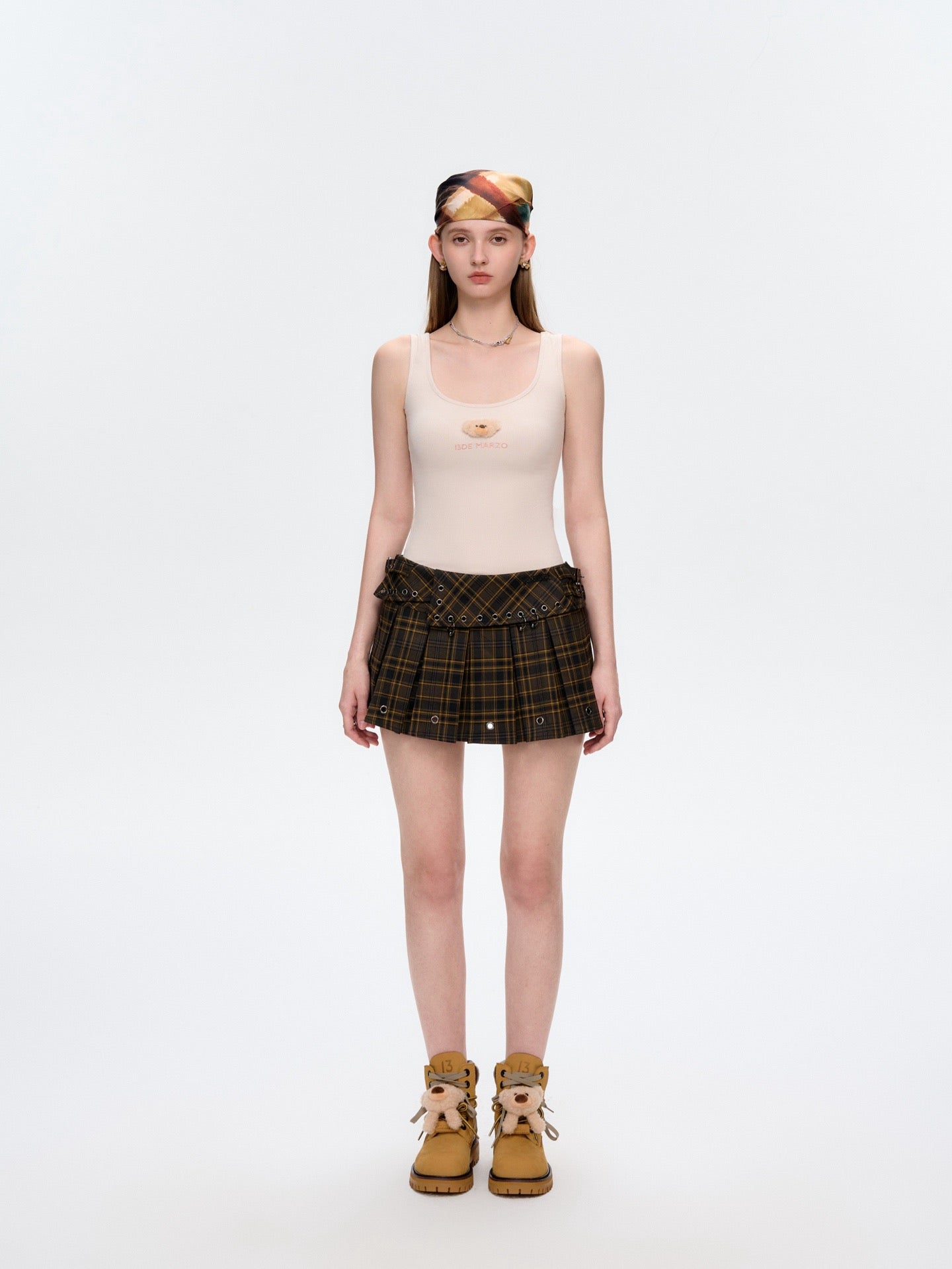 13DE MARZO Bear Basic Tank Beige